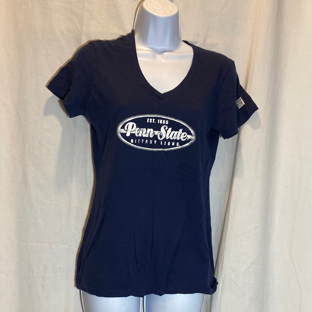 Penn State Stylish Women's Navy V-Neck Short Sleeved T-Shirt by The Game -size-M